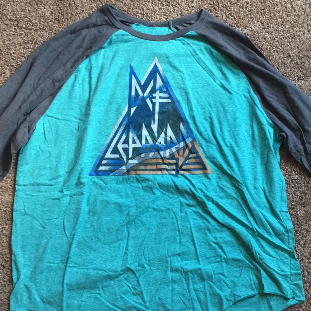 Def Leppard T-shirt